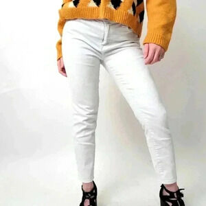 Urban Outfitters BDG High Rise Grazer Cigarette White Skinny Jeans - 28